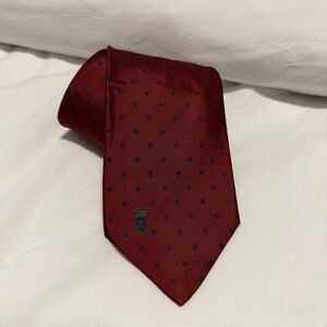 Rare men’s Chanel dot pattern silk tie